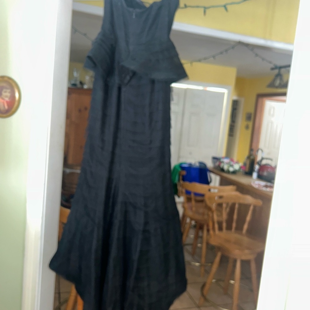 Adrianna Papell Black Strapless Gown - Picture 12 of 15